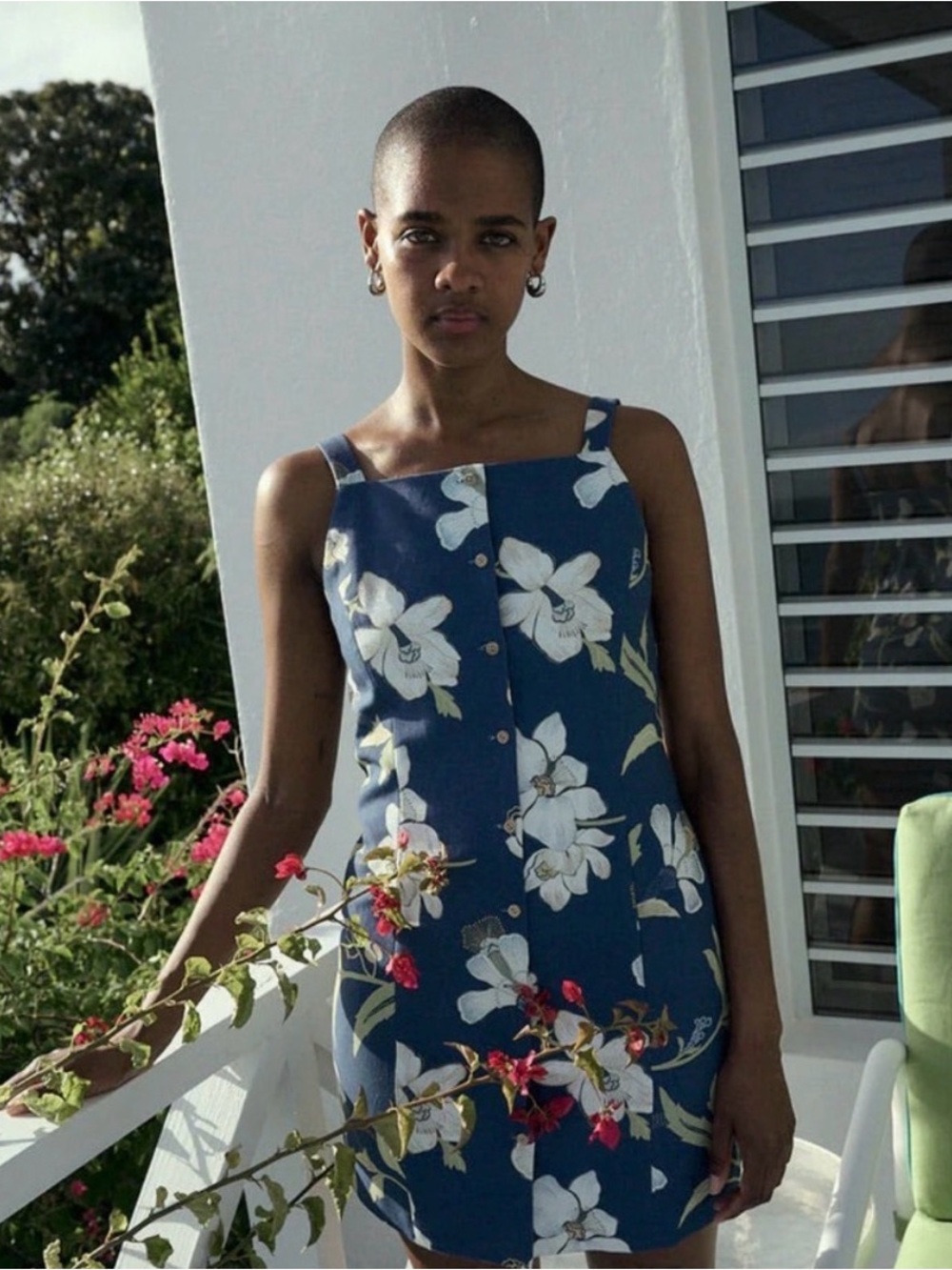 NWT| Coco Shop Sleeveless Blue Floral Button-Front Mini Dress Size Small